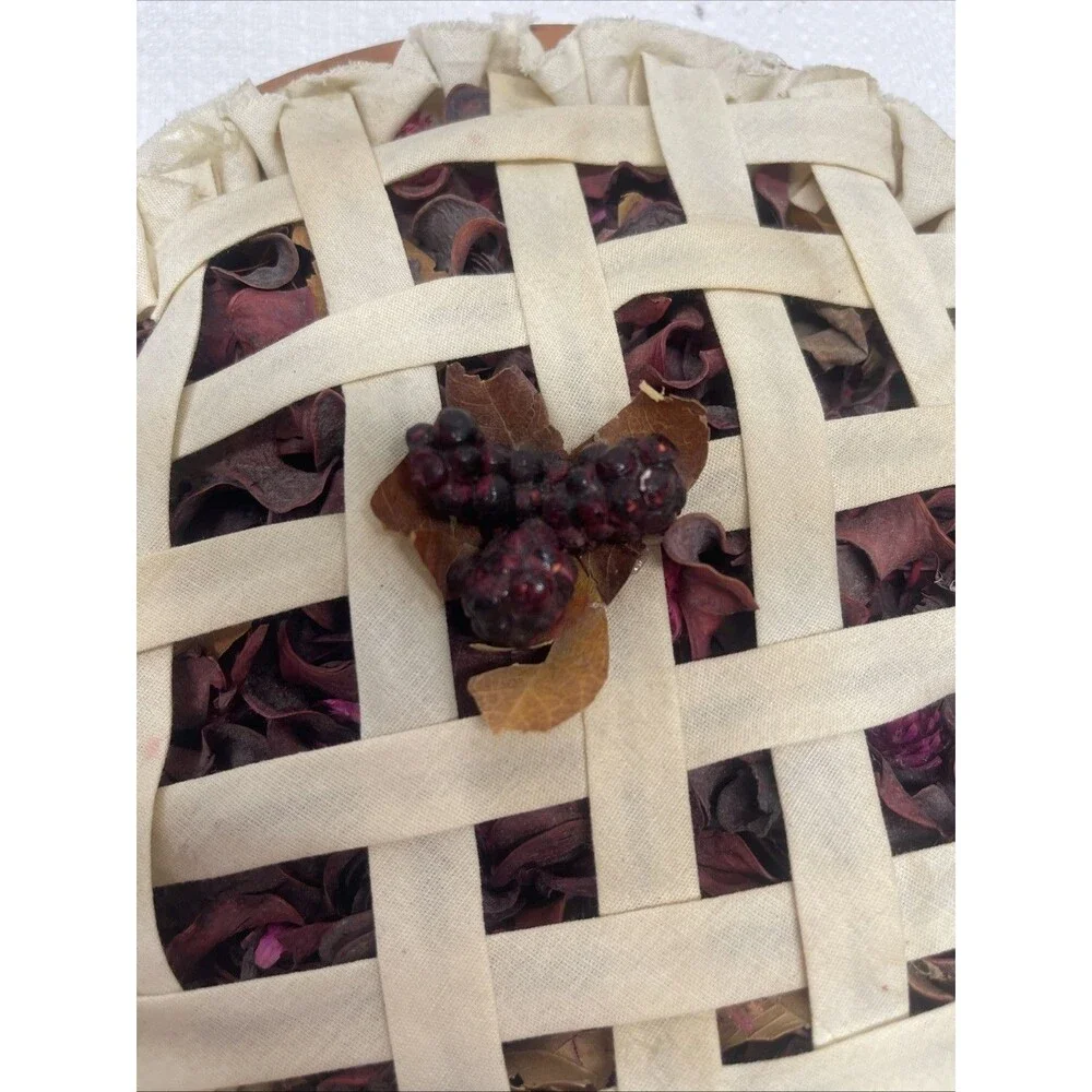 Vintage Handcrafted Lattice Fabric Pie Crust - Potpourri Rose Petal Raspberries